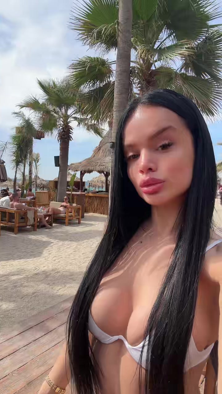 @Eleni 🌺