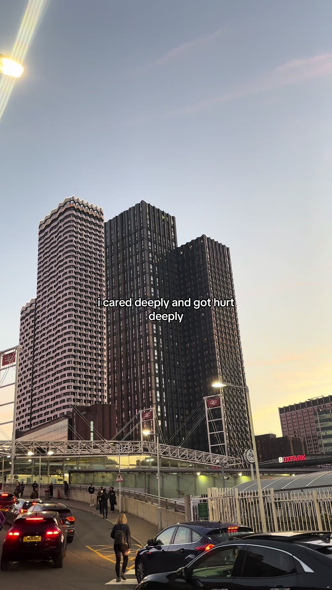 @MoOD.Words