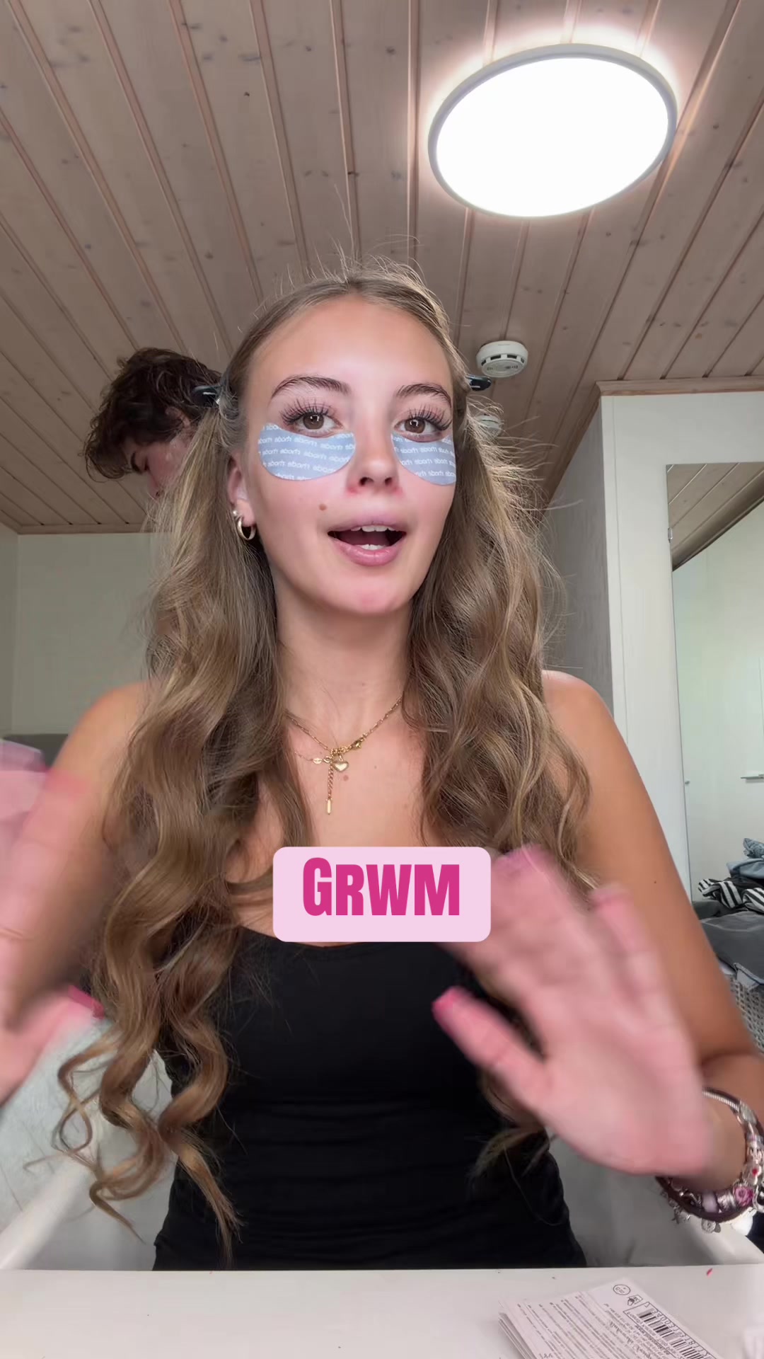 @olivialarjomaa