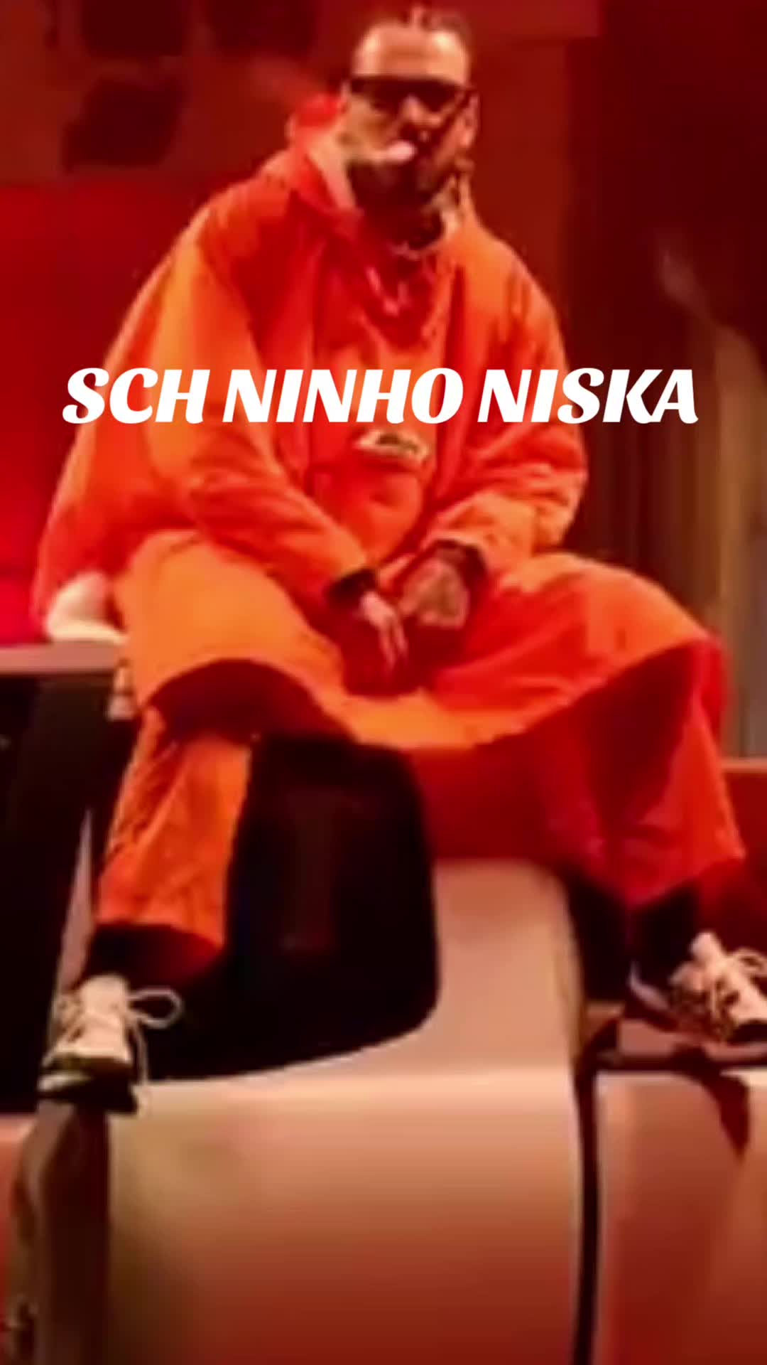 @KIWI