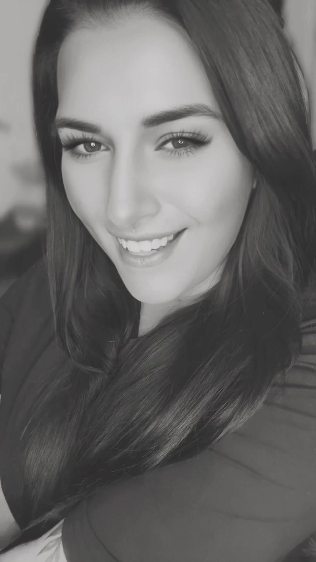 @🖤🦋𝓘𝓷𝓴𝓮𝓭_𝓝𝓲𝓬𝓲🦋🖤