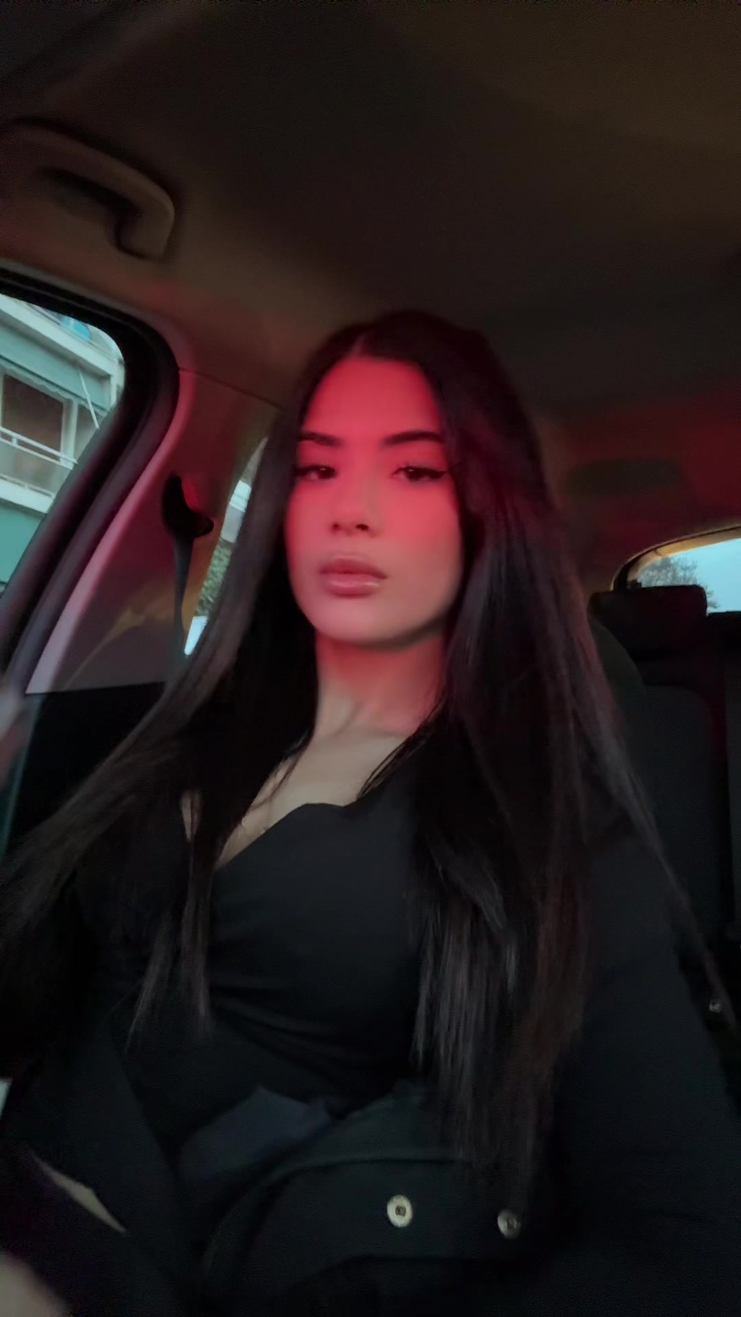 @nanakaratzi