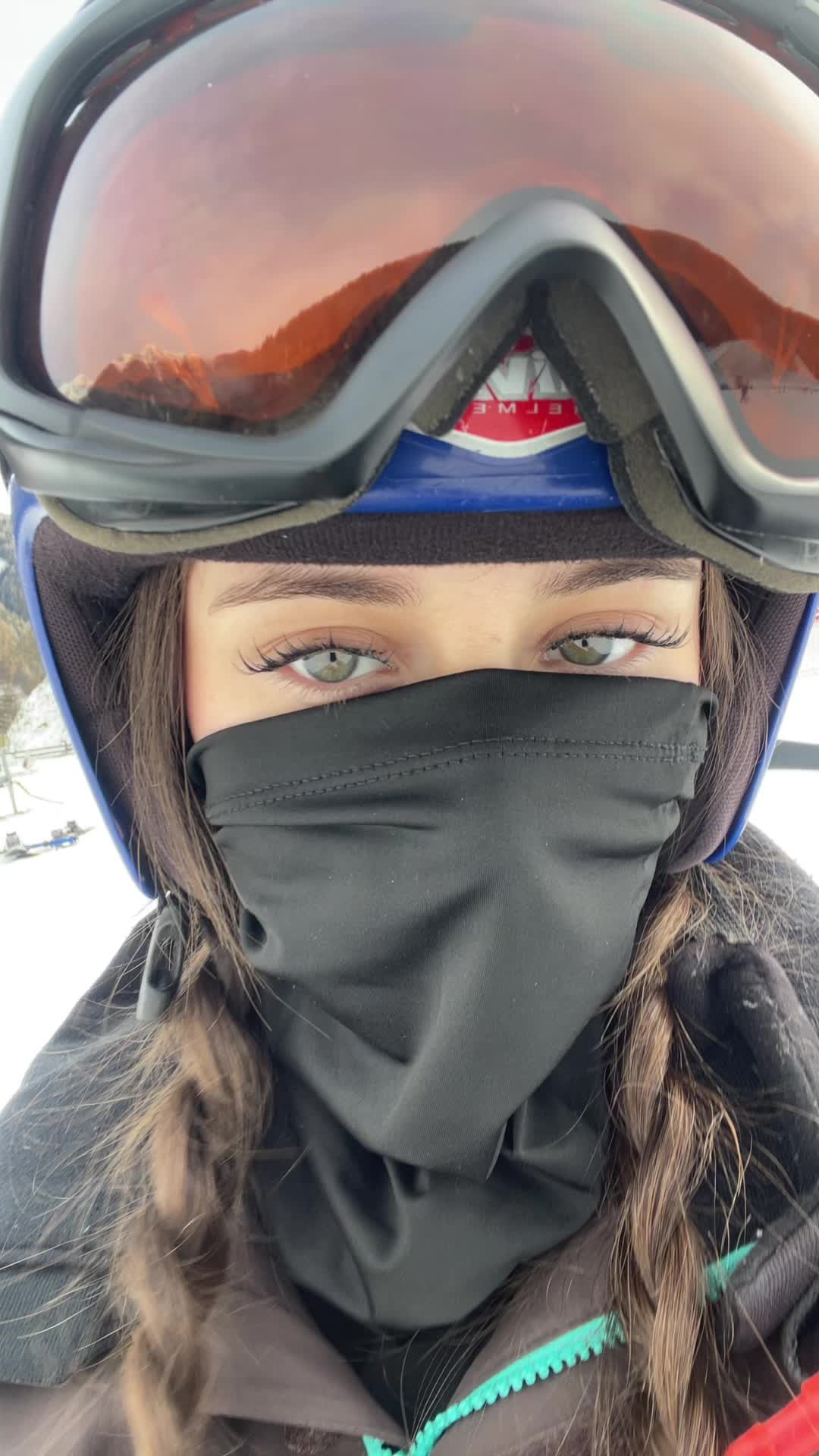 @🌑