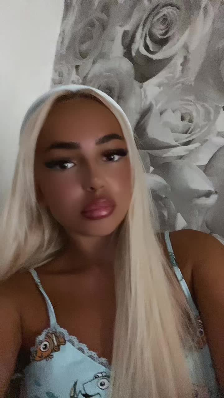 @bella