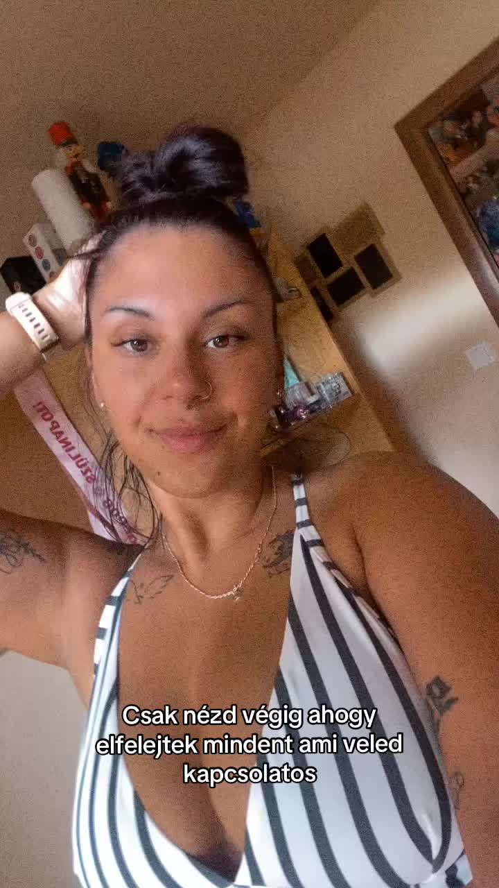 @Bogi Csurgó
