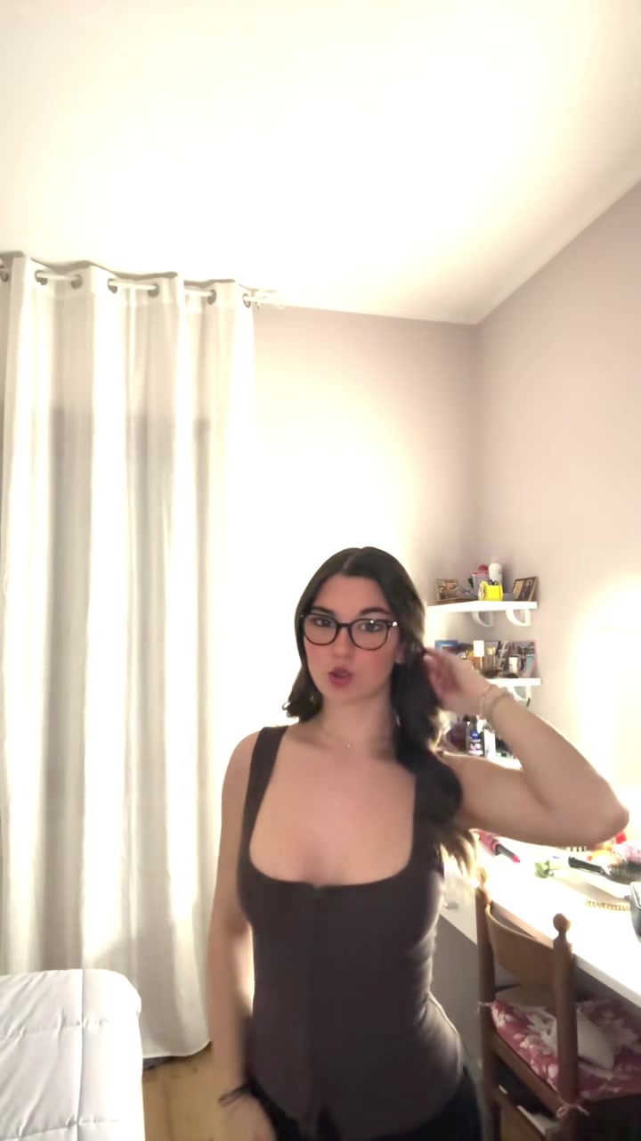 @ely_lazar