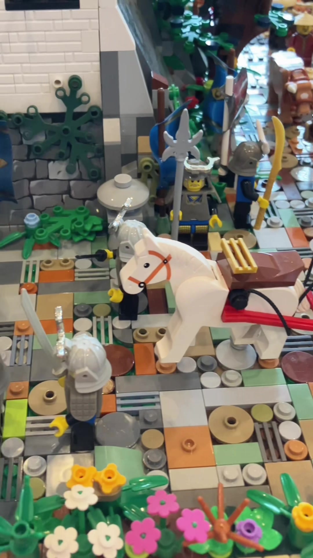 @LuxBricks