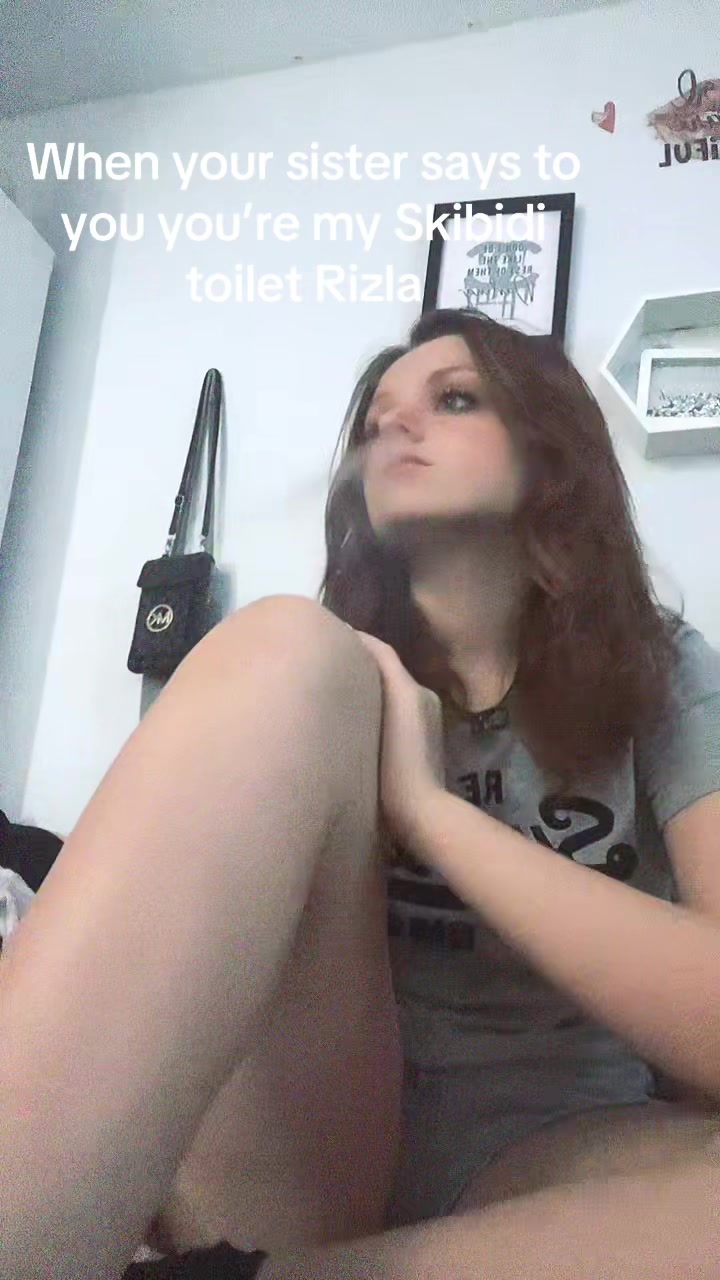 @Lucy๐