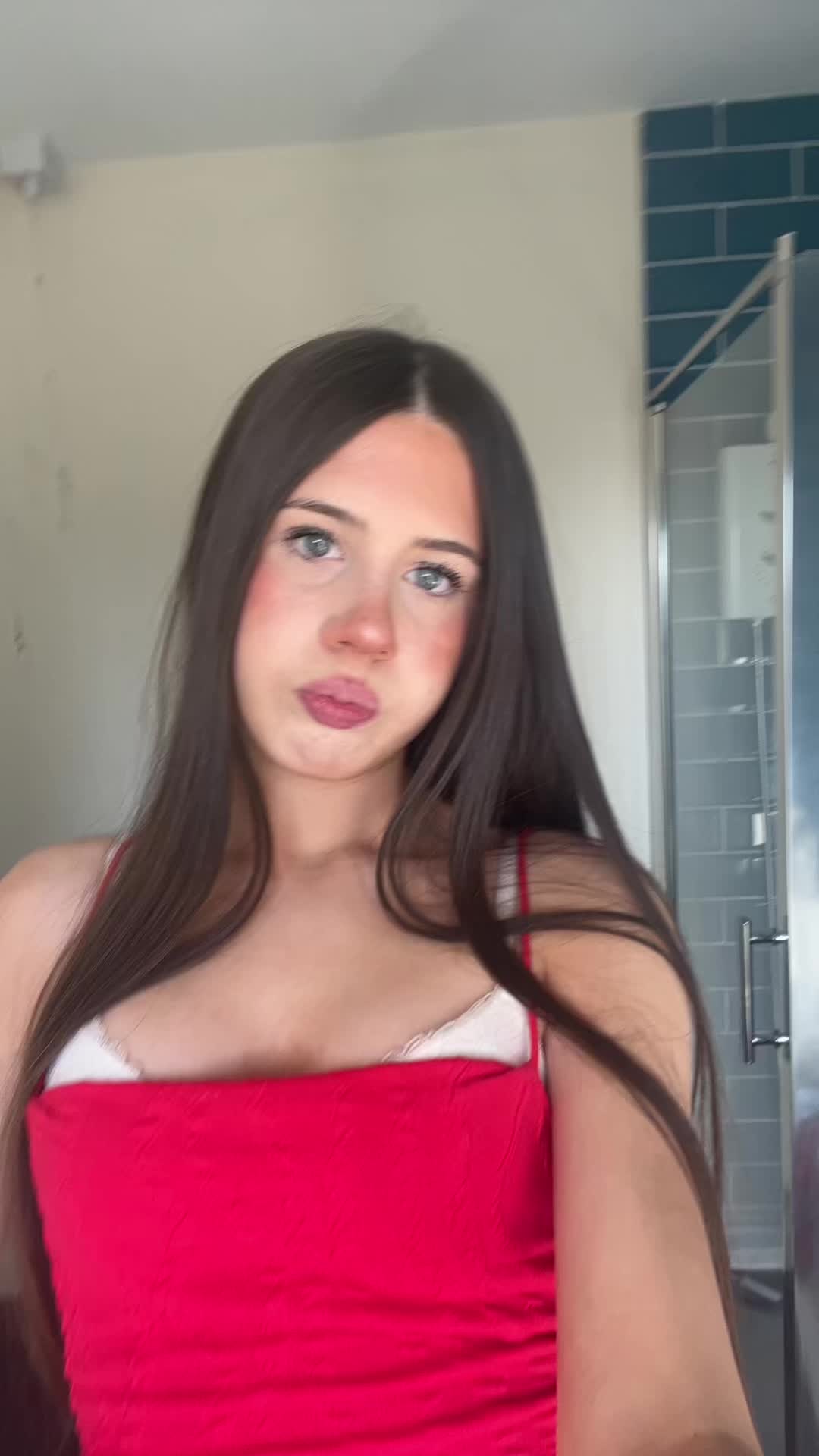 @𝐚𝐥𝐚𝐧𝐧𝐚