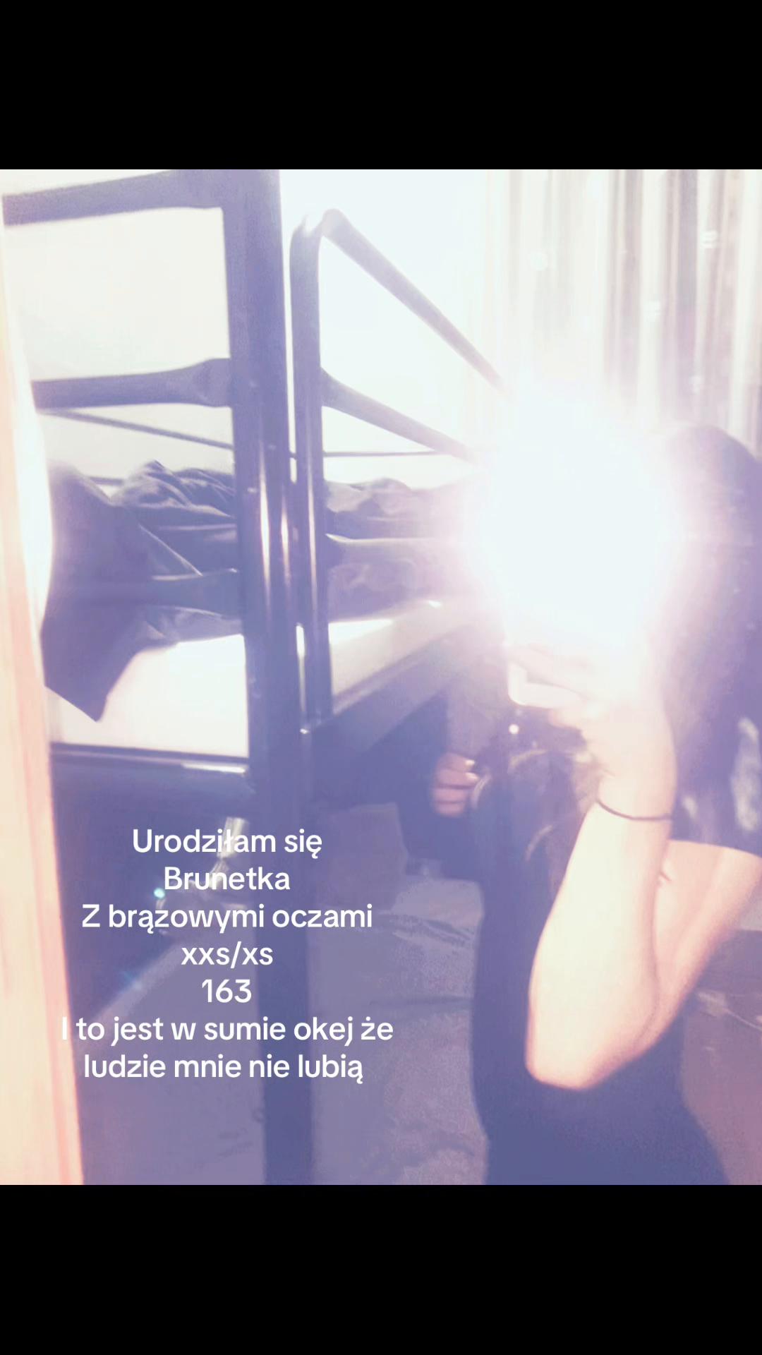 @_amelix_xq