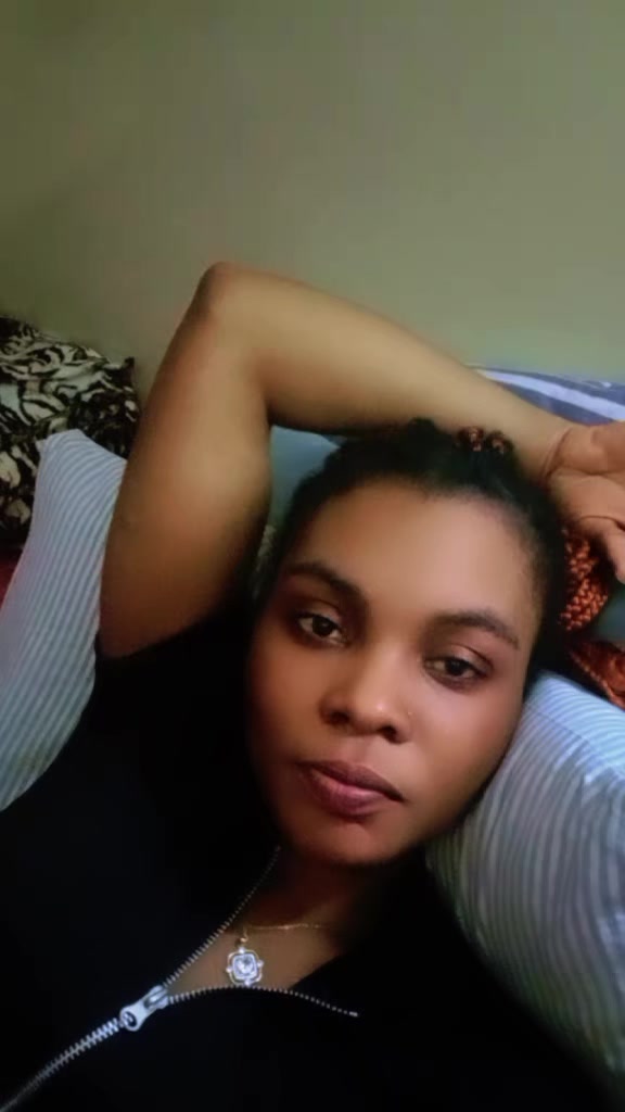 @happy gal 256