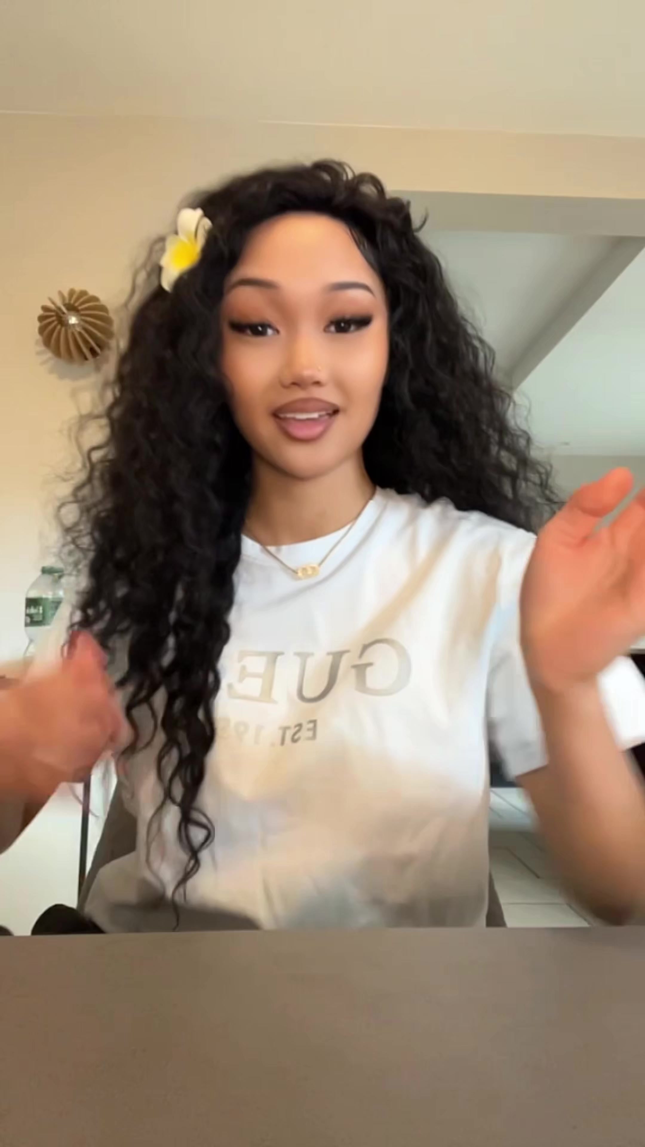 @prettylouanh