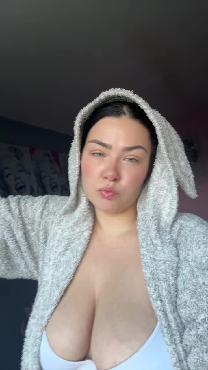 @MZINOO🧊🧜🏼&zwj;♀️🧚🏻&zwj;♀️🧊