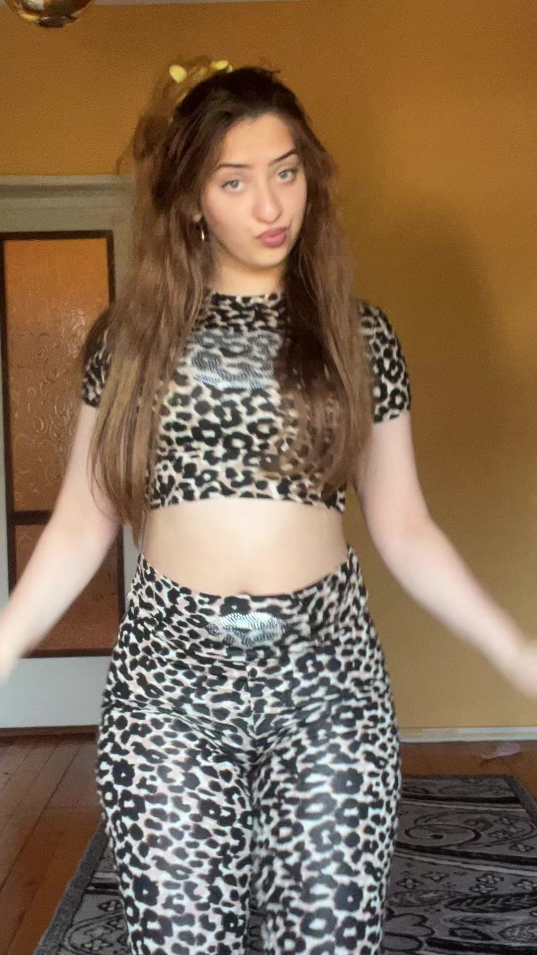 @𝐵𝑜𝑔𝓁𝒶𝓇𝓀𝒶ᥫ᭡