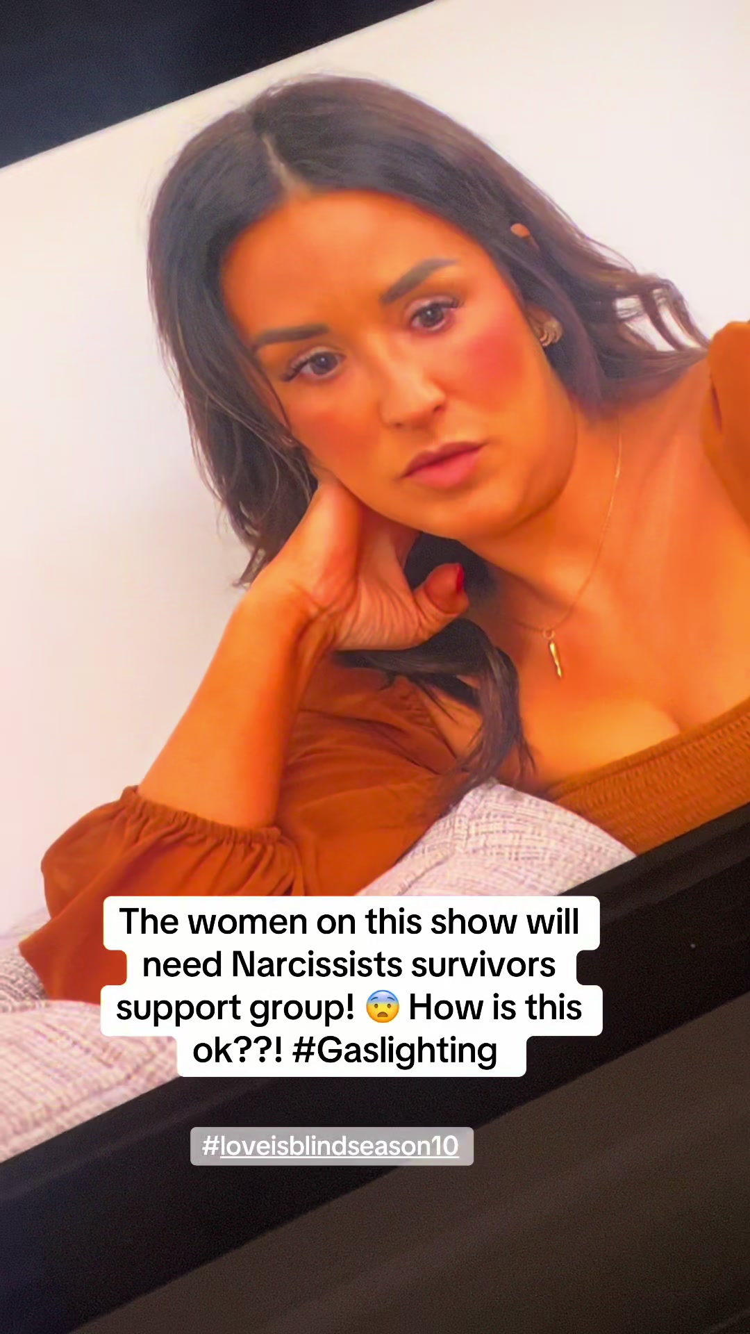 @shesikonic