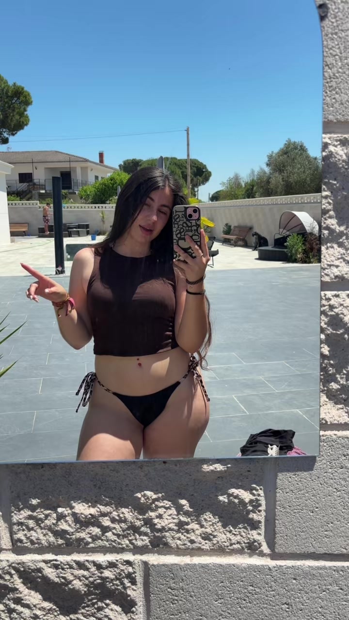 @Paula🖤