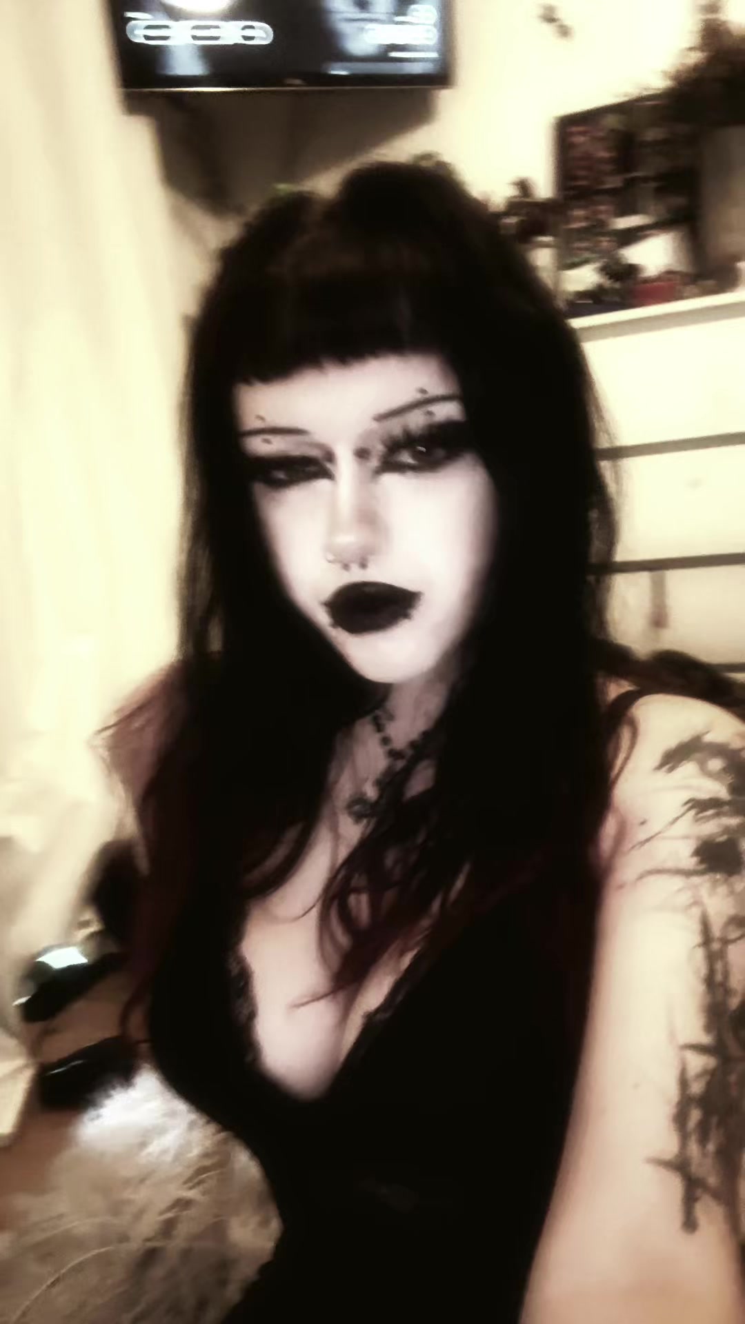 @J🕸️