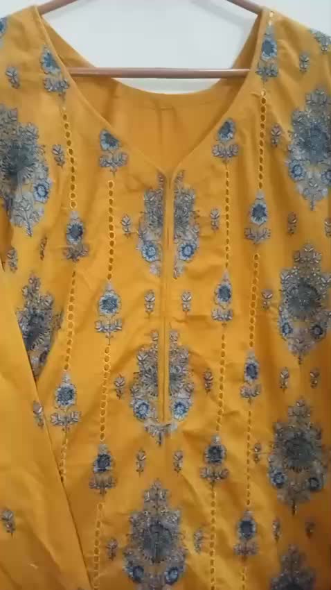 @Anaya Noor | ladies stitching