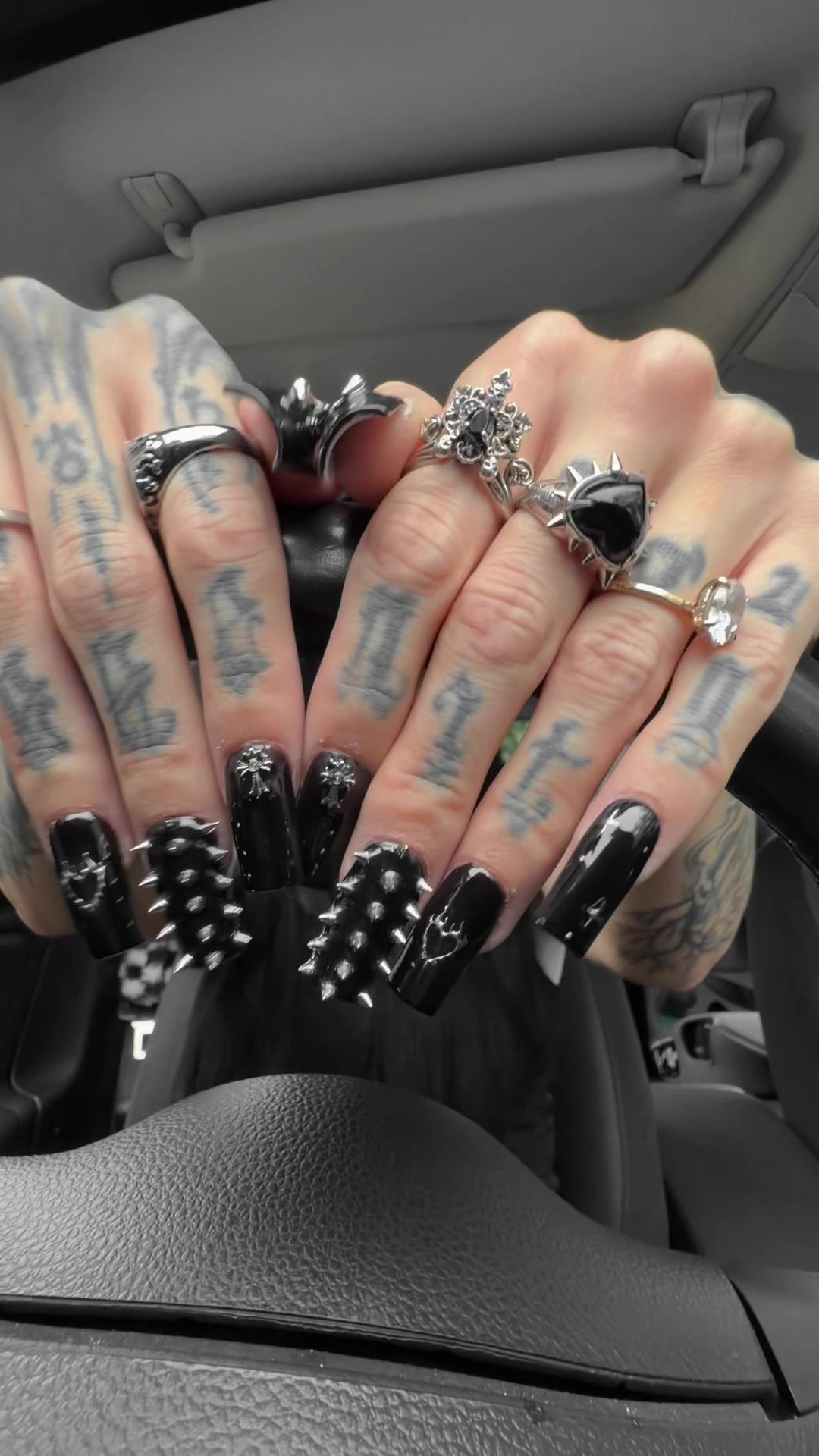 @🖤🏁itsthattattooedmum🏁🖤