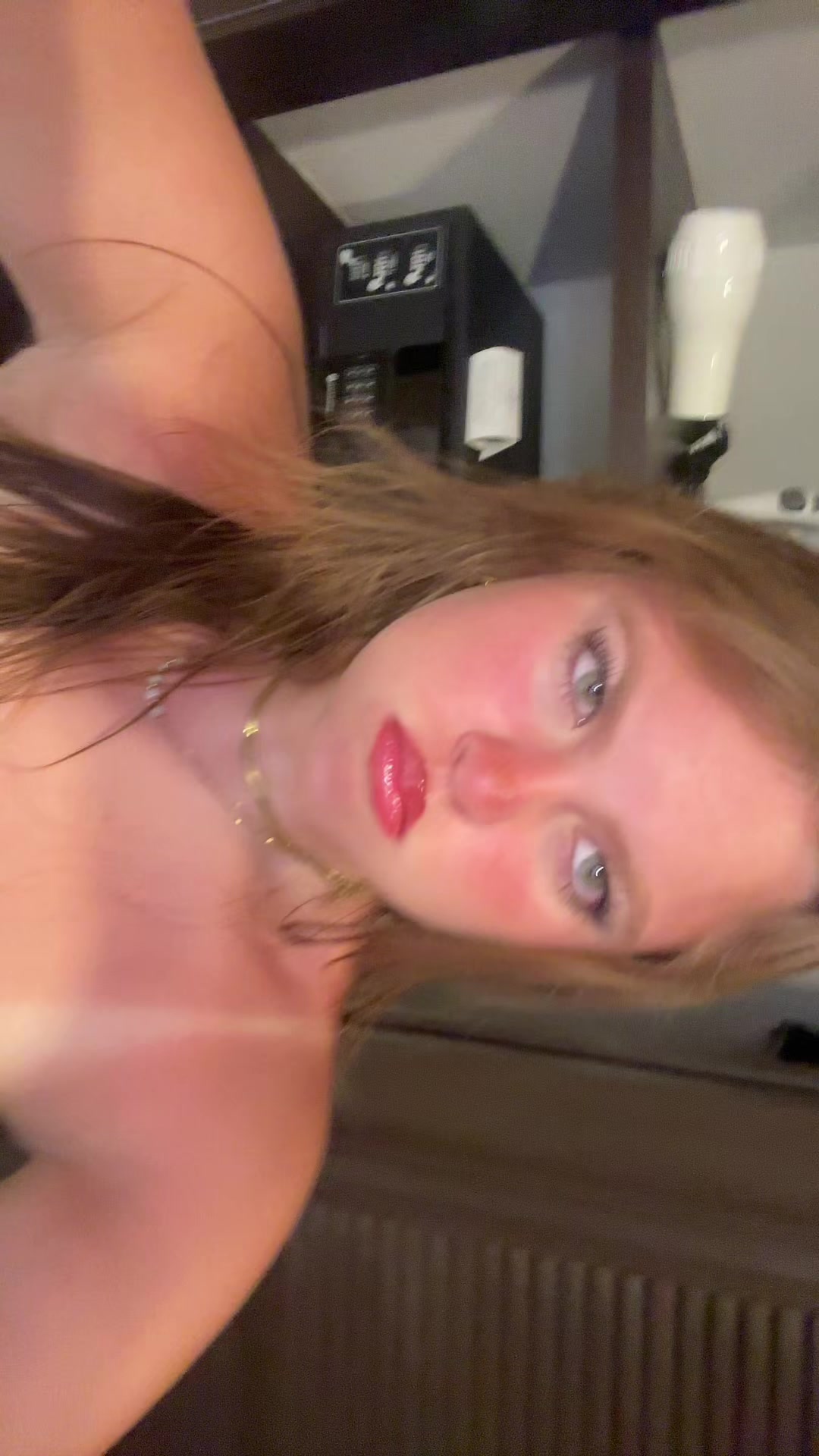 @Ale.