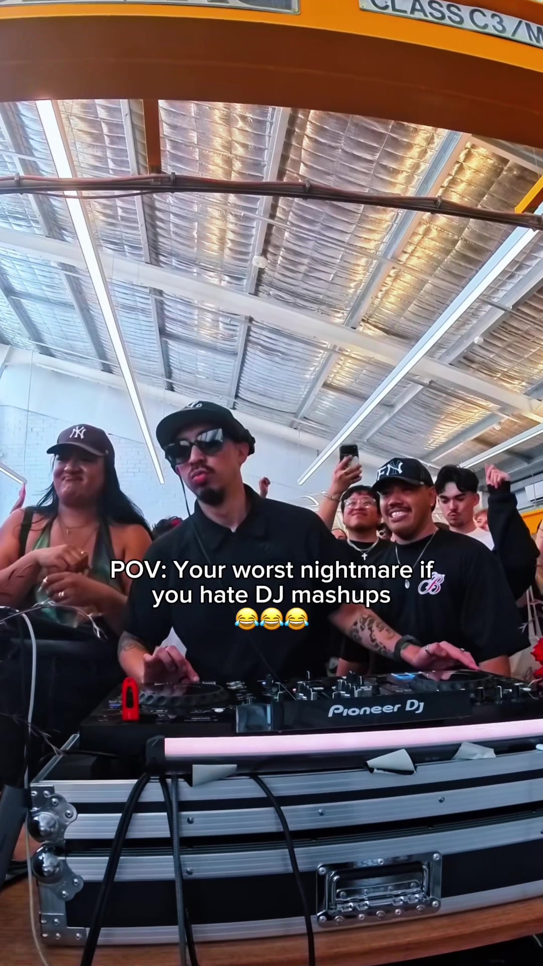 @DJ Playboi Pocky