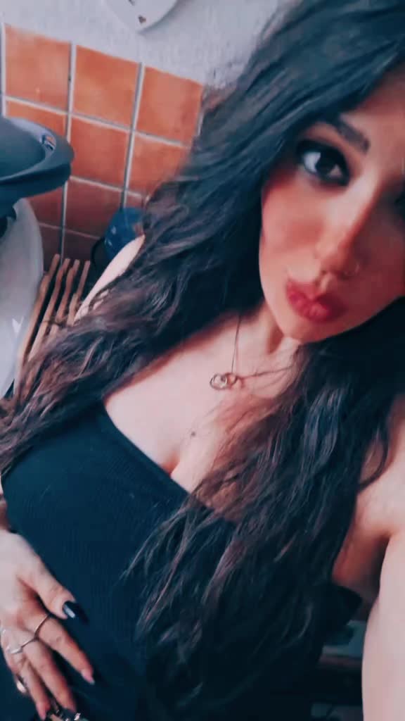 @𝑀𝑒𝓇𝓎🐆💋🖤👑