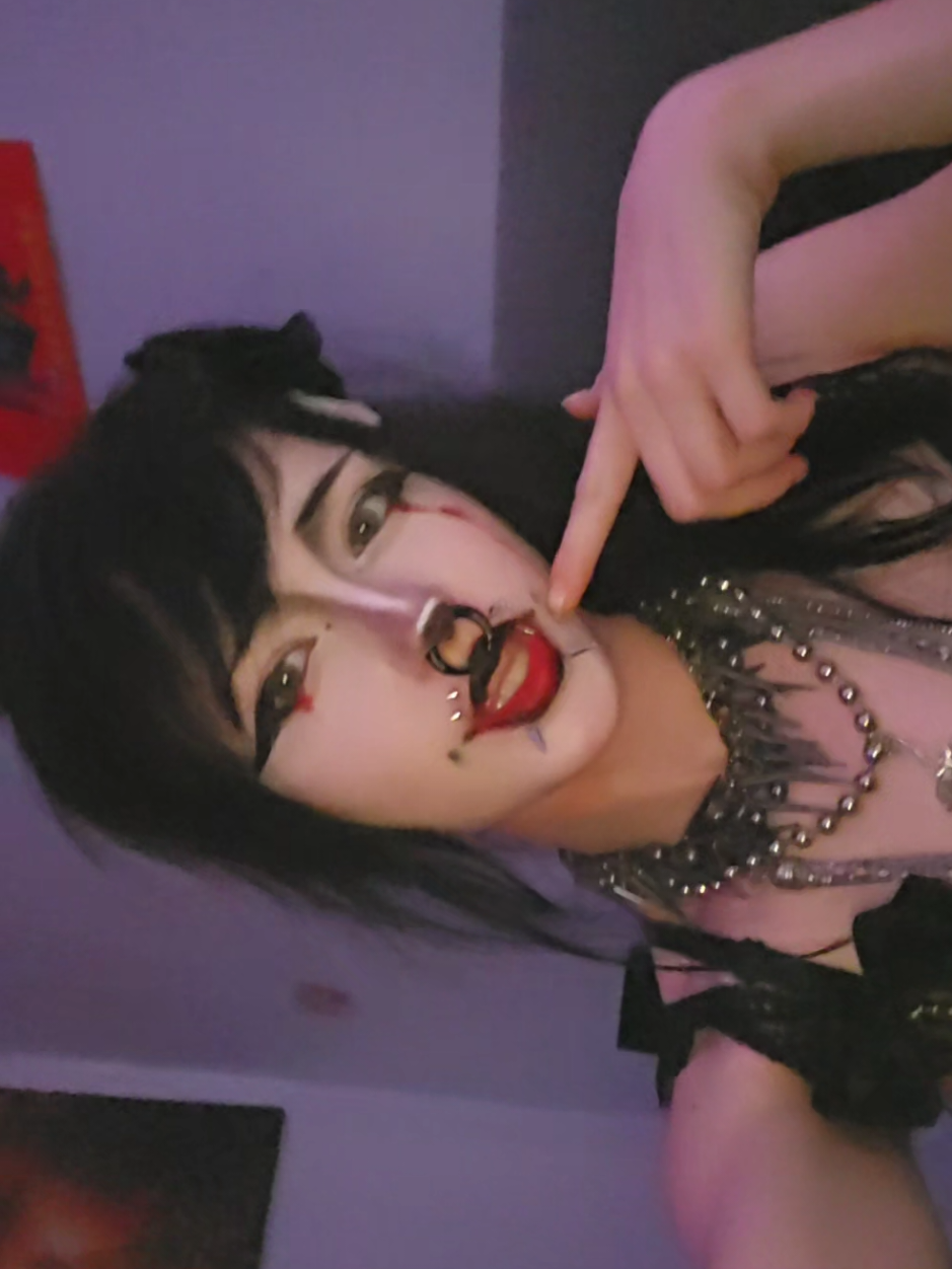 @vamp.1ust