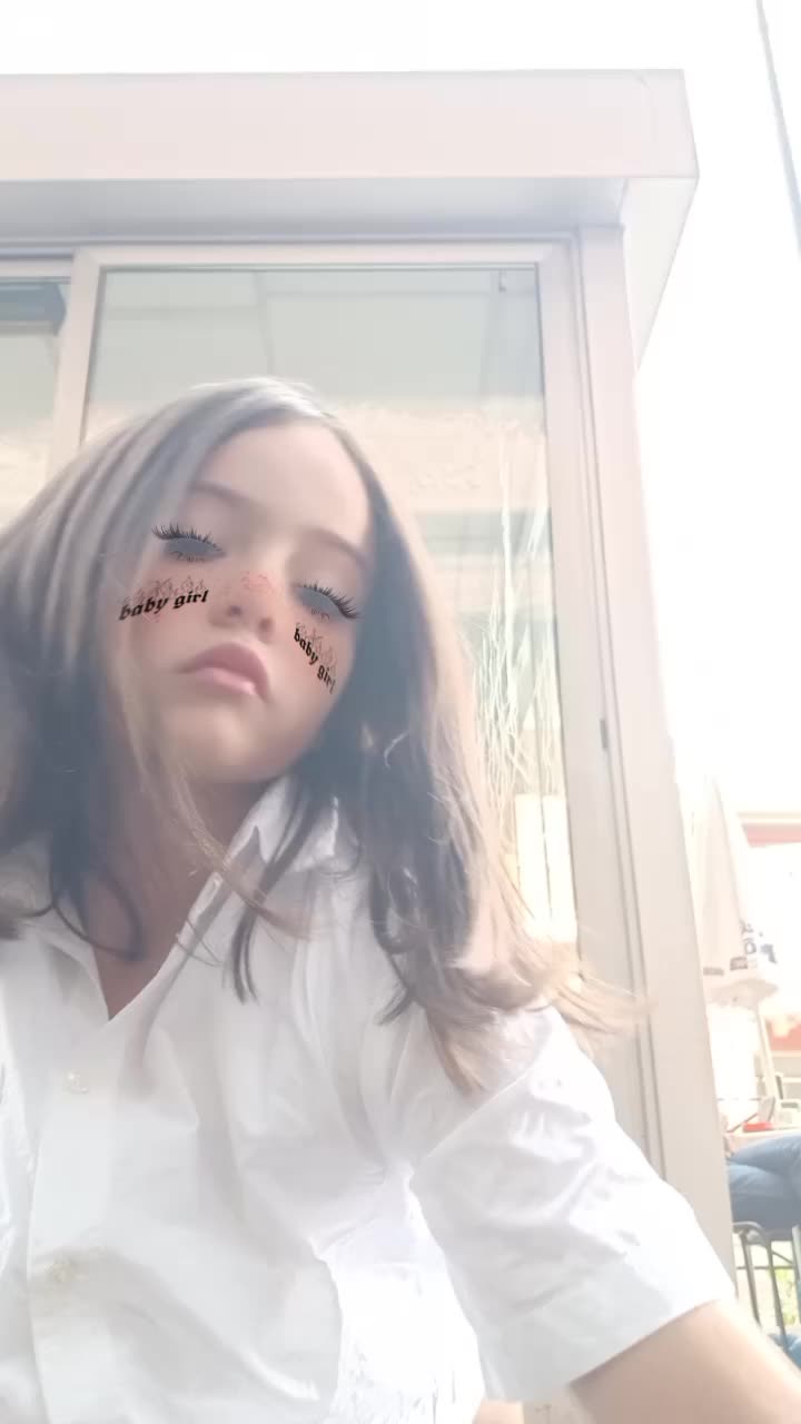 @Eleonora Magazz&ugrave;