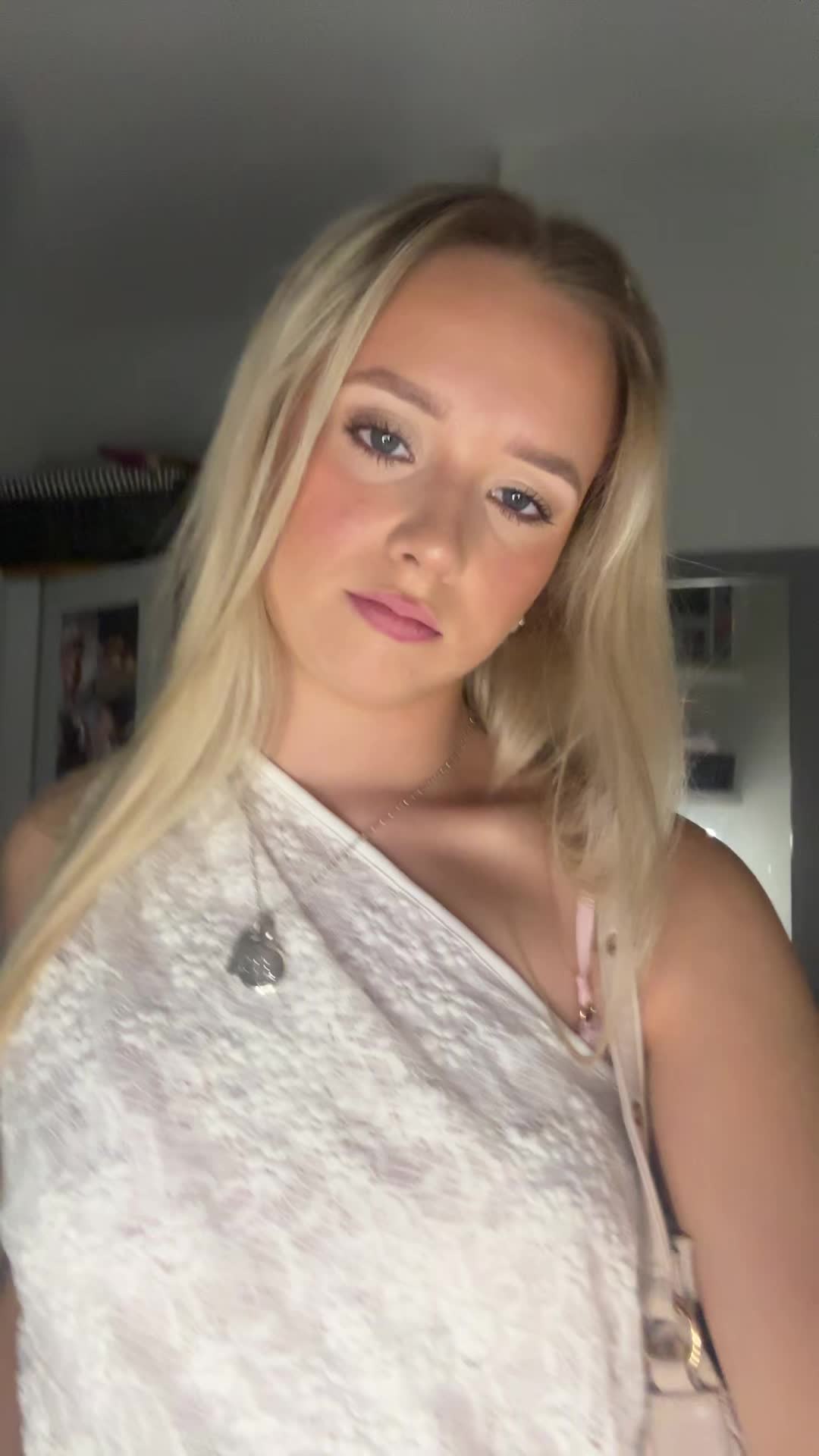 @g