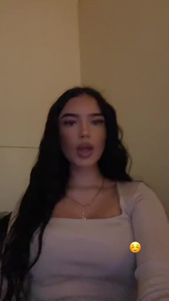 @𝔢𝔩𝔦𝔫𝔞