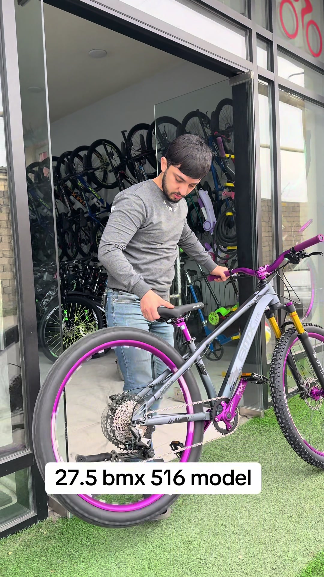 @VeloHome