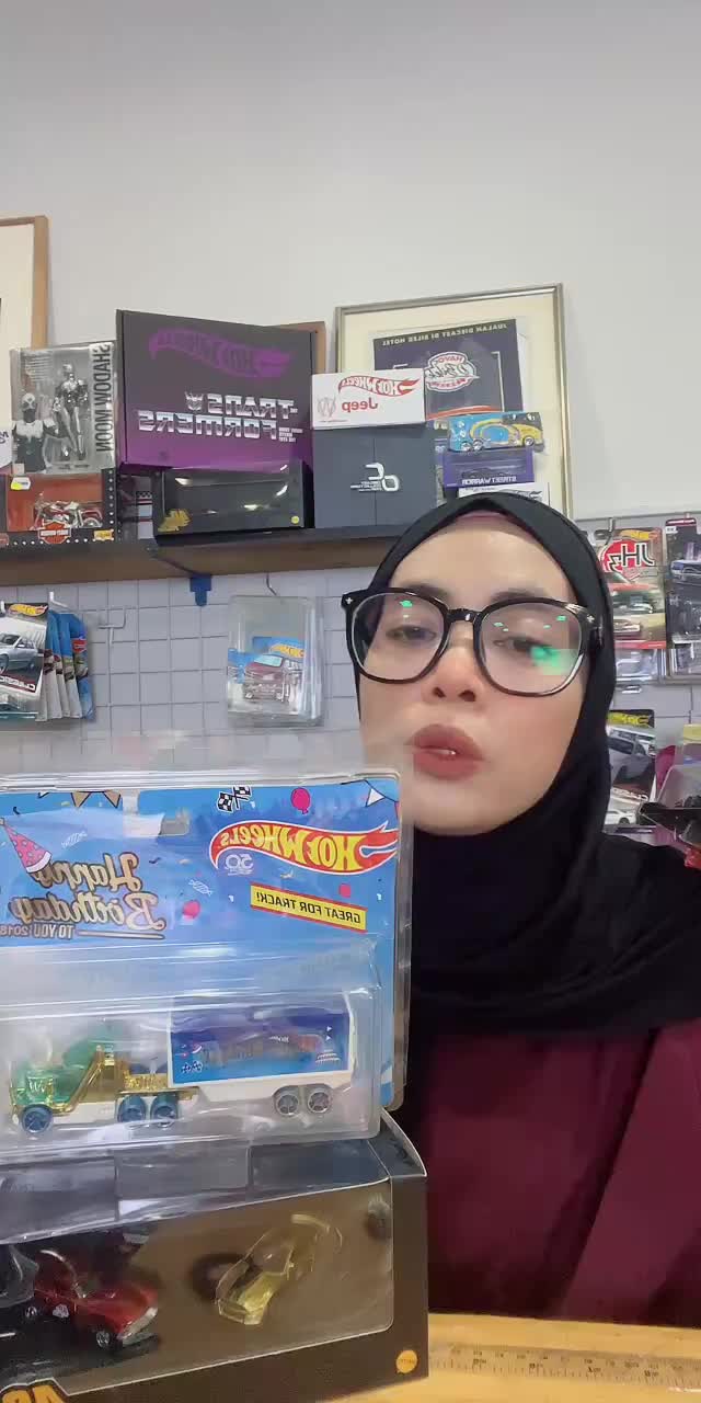 @Kedai Hobi Maju
