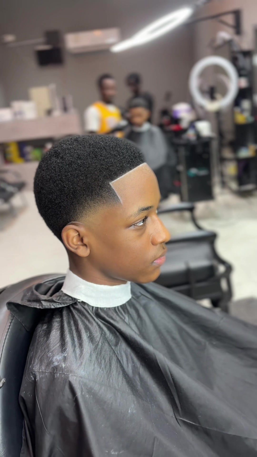 @K G CUTZ