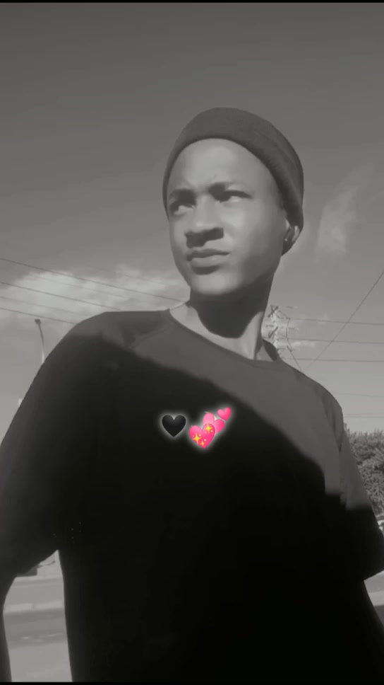 @𝕸𝖗 𝖘𝖒𝖎𝖑𝖊🖤💕