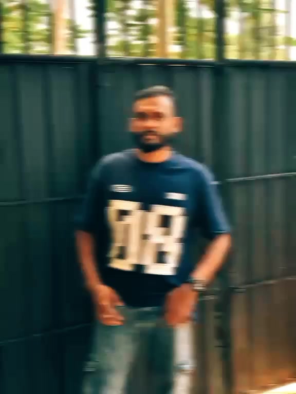 @Itz ME NAFEEZ 🇱🇰