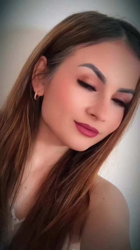 @Emilia🖤