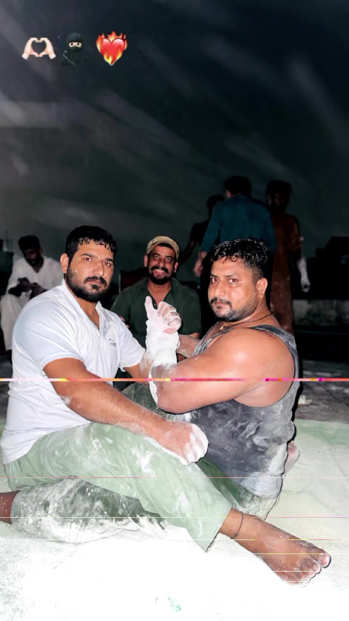 @Basharat Gujjar 204
