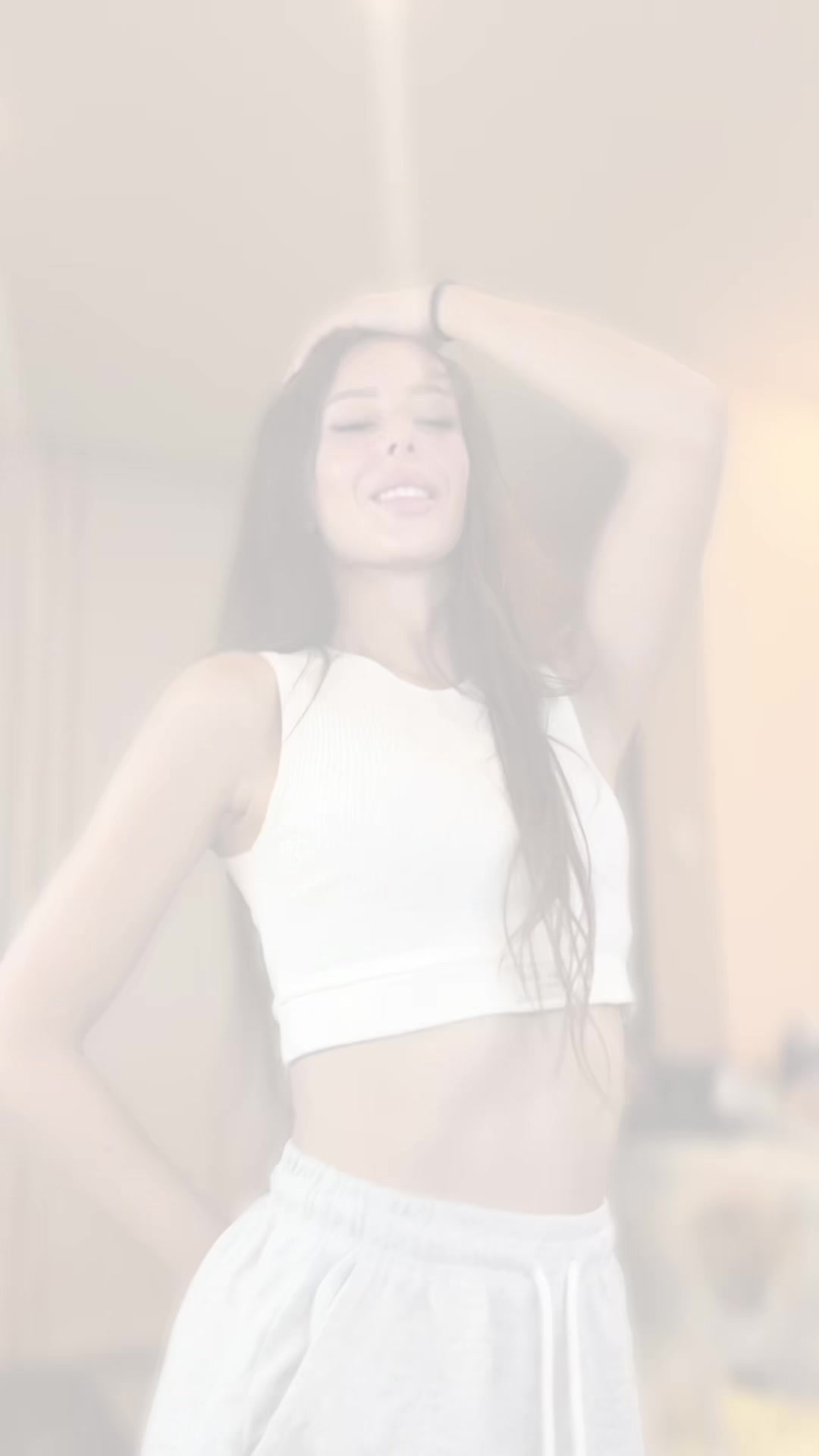 @Deni Naydenova