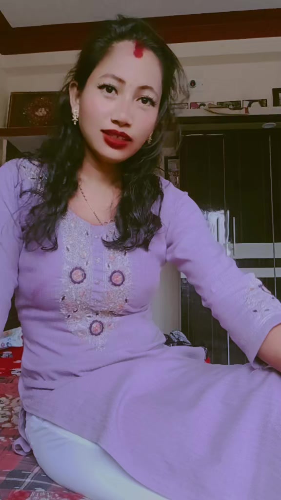 @Radhika❤️❤️Daya chy🇳🇵🇰🇼