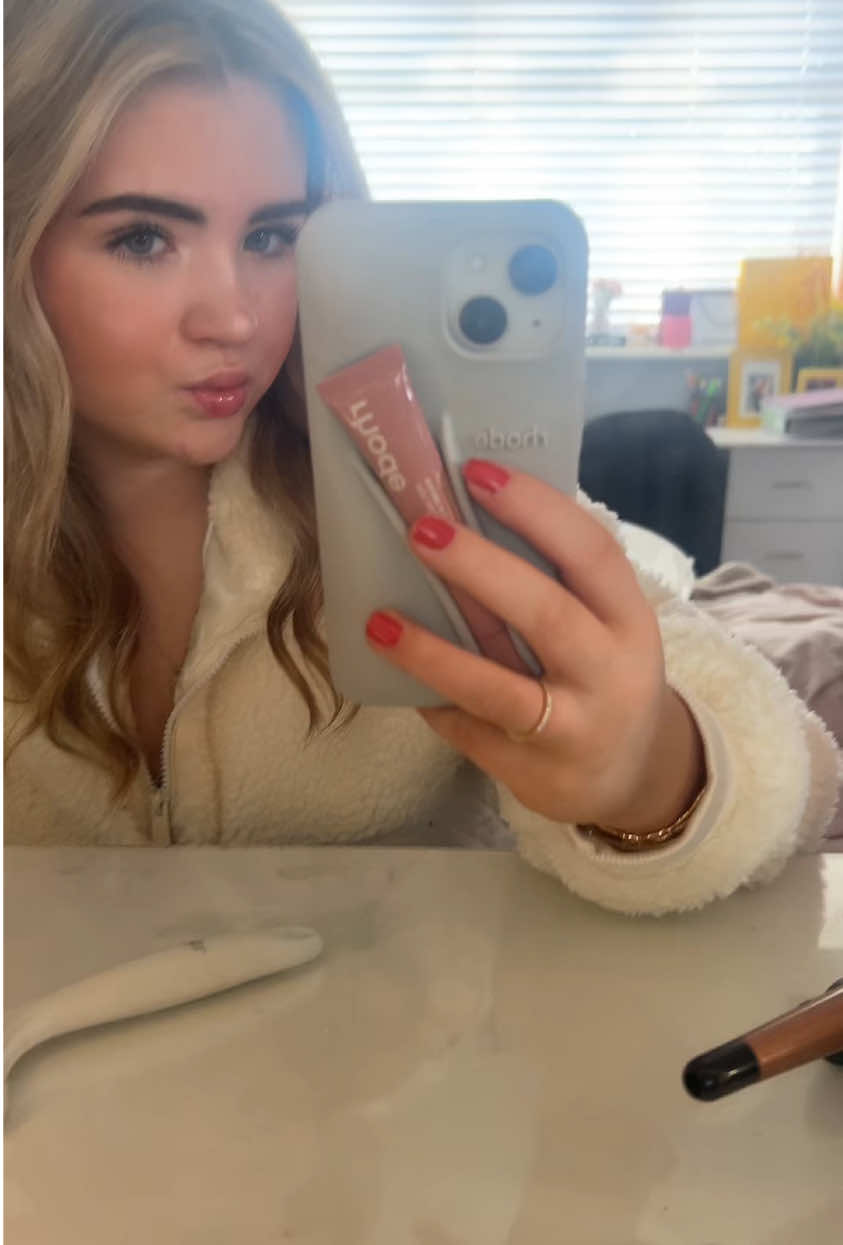 @liv