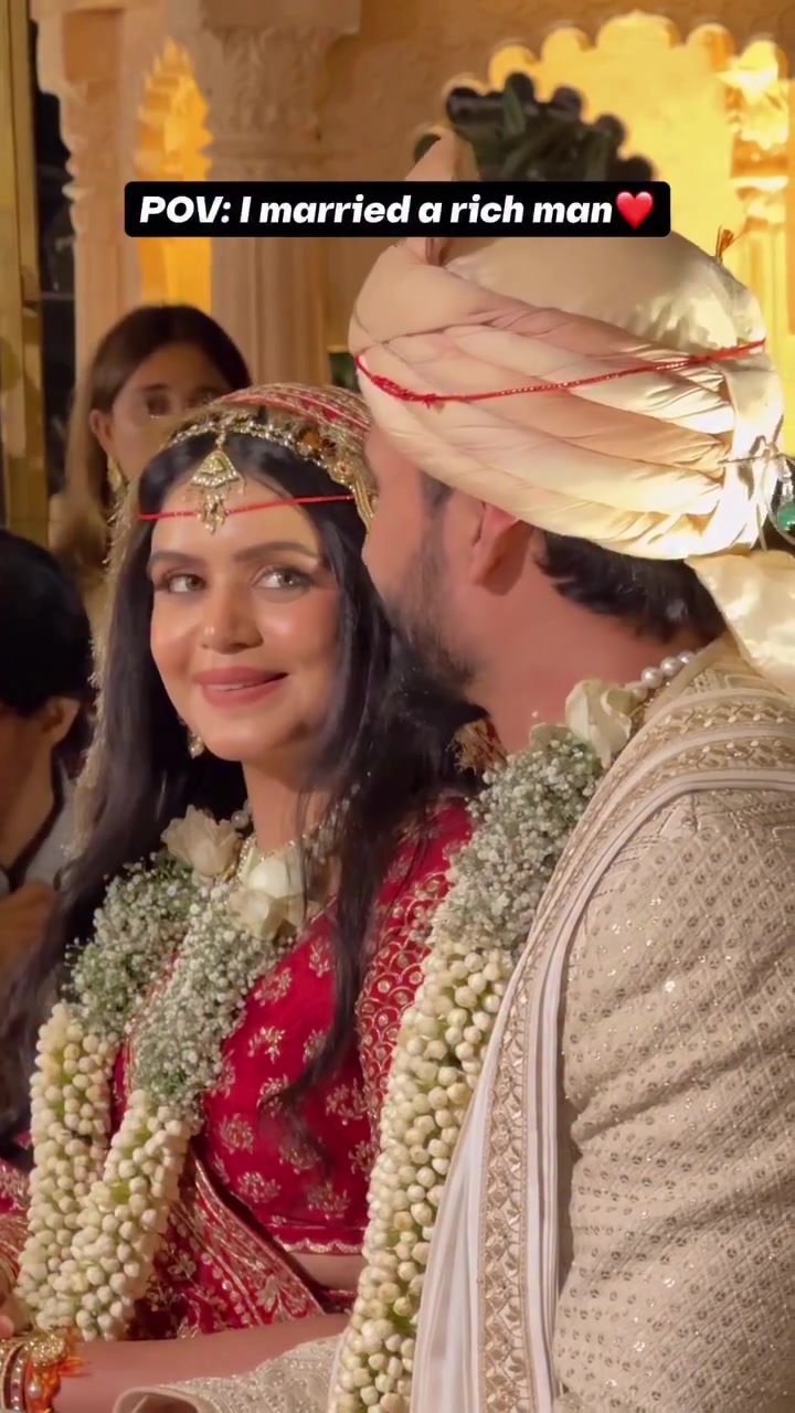 @AsianWeddingMagazine