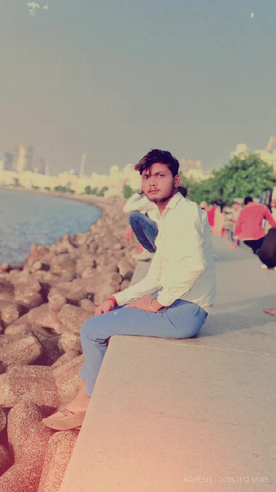 @Ritesh Sahani
