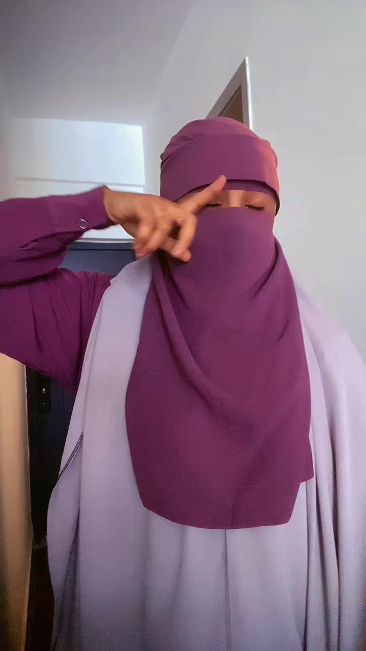 @Bushra muuse🥷🧕🥀