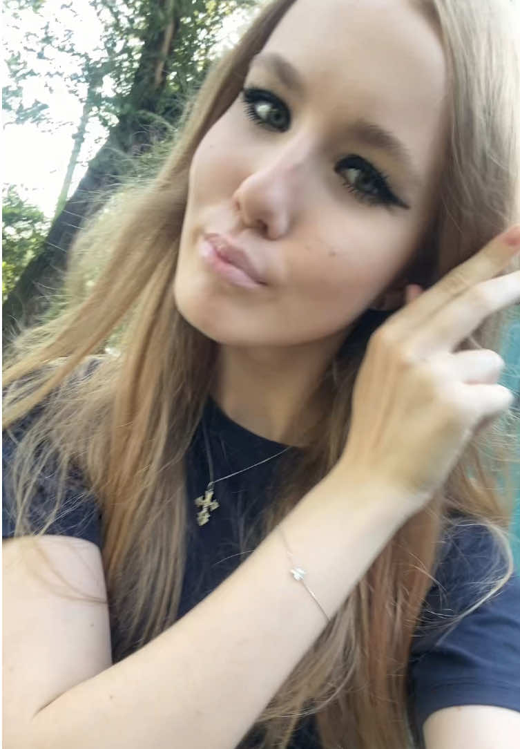 @scarred_arms