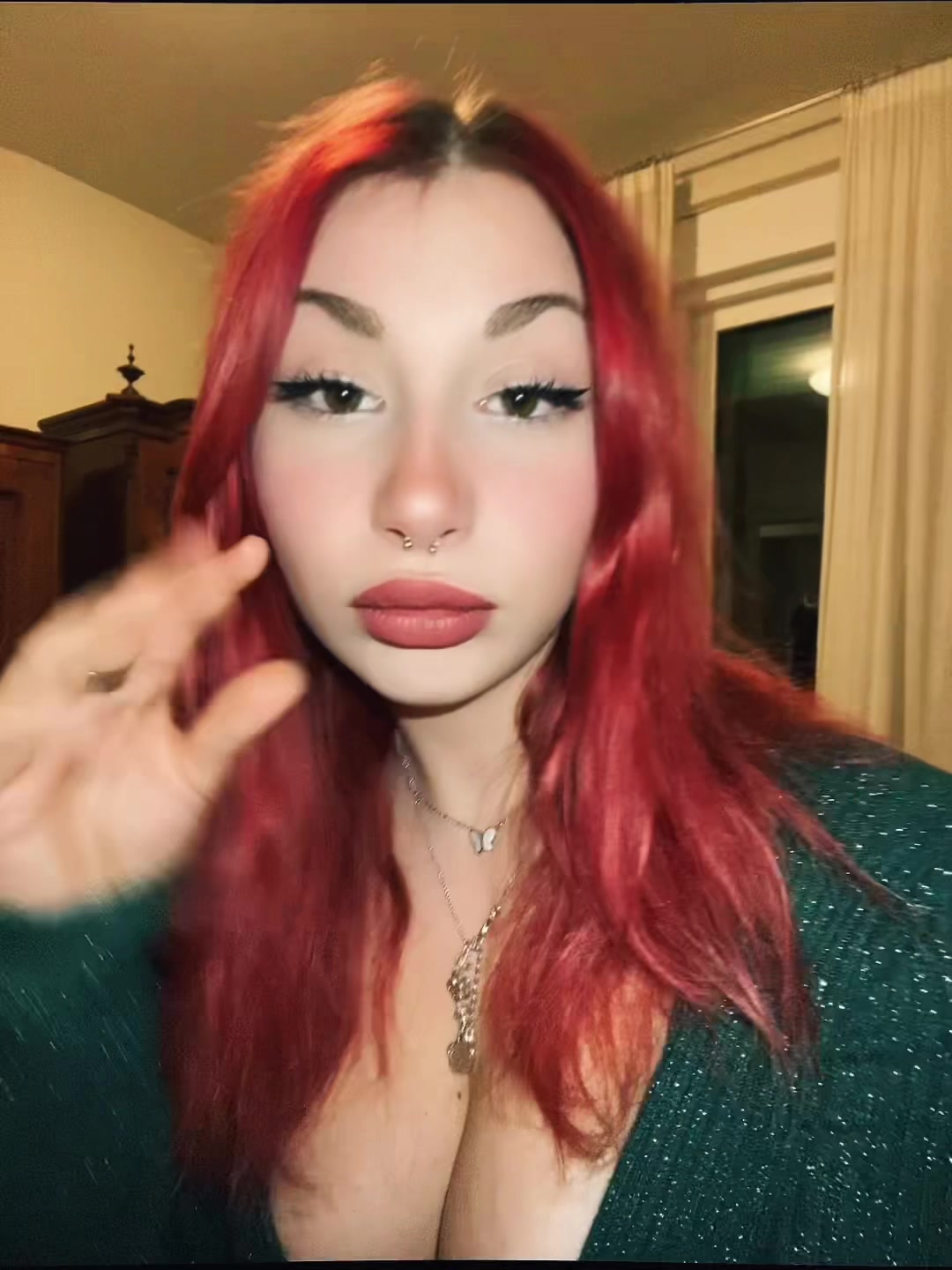 @Aυяσяα