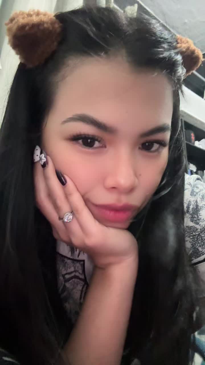 @Isha ☘️