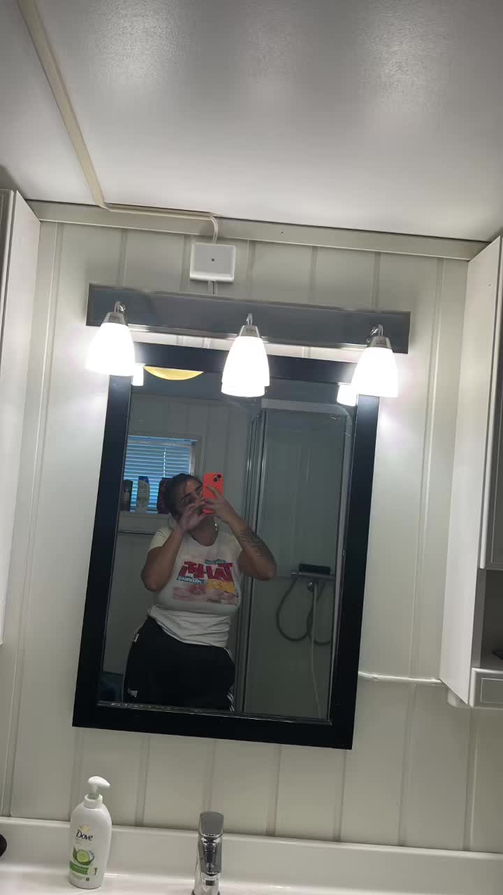 @Elena_Cipriana03