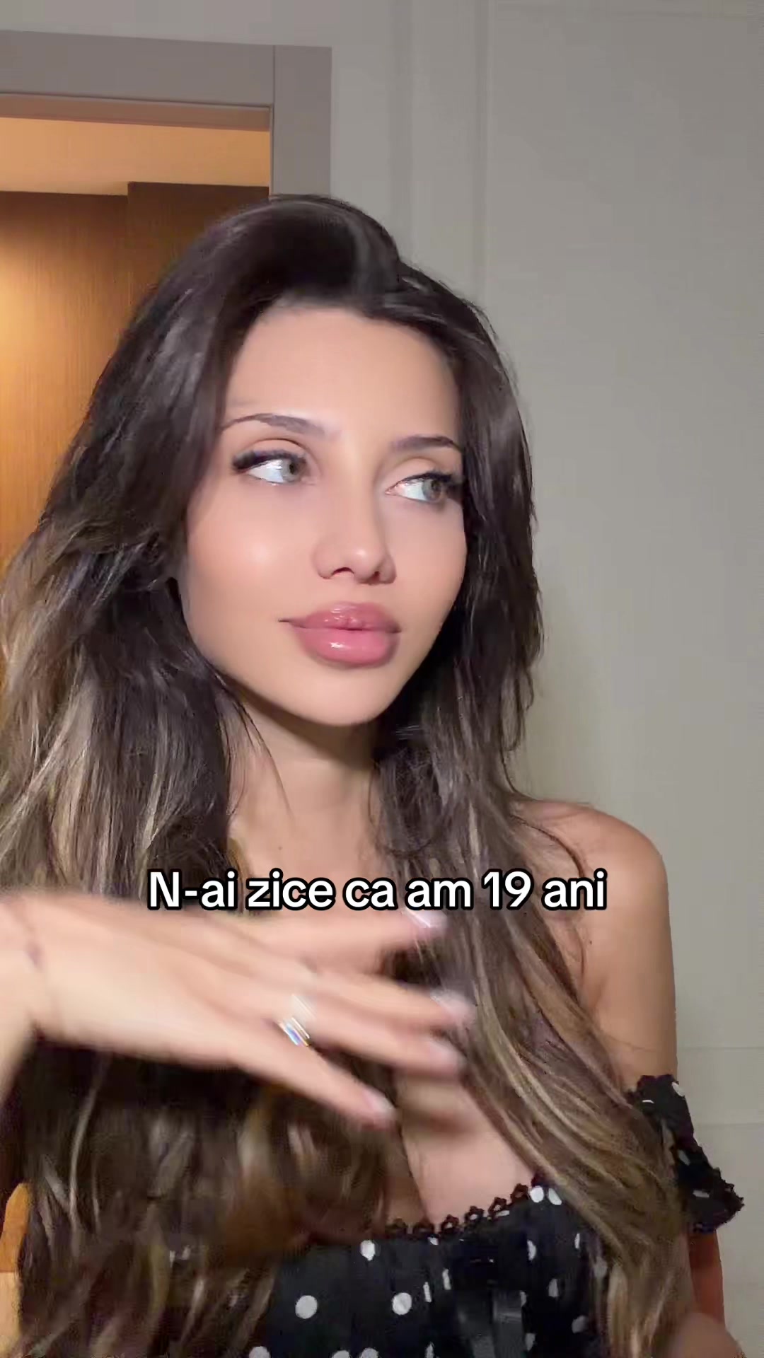 @One Roxana