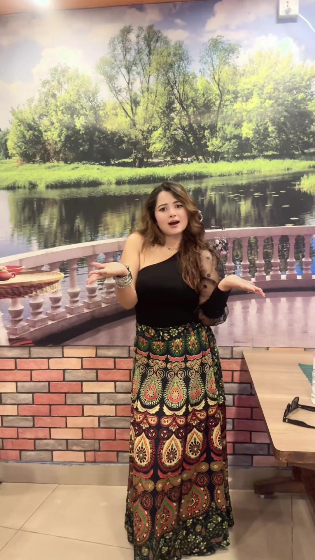 @🦋Saya Bhandari🦋
