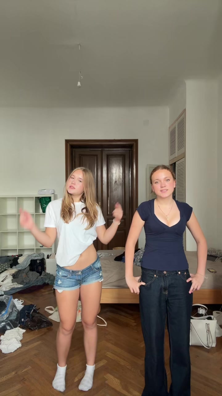 @lillilenaspam